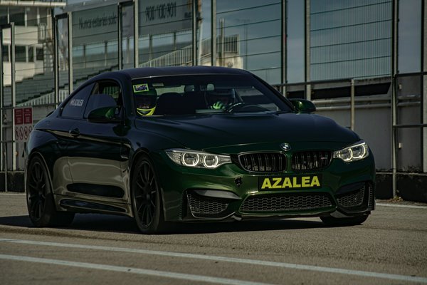 Can Upgrading to a High-Pressure Fuel Pump Improve Performance in a BMW M4?